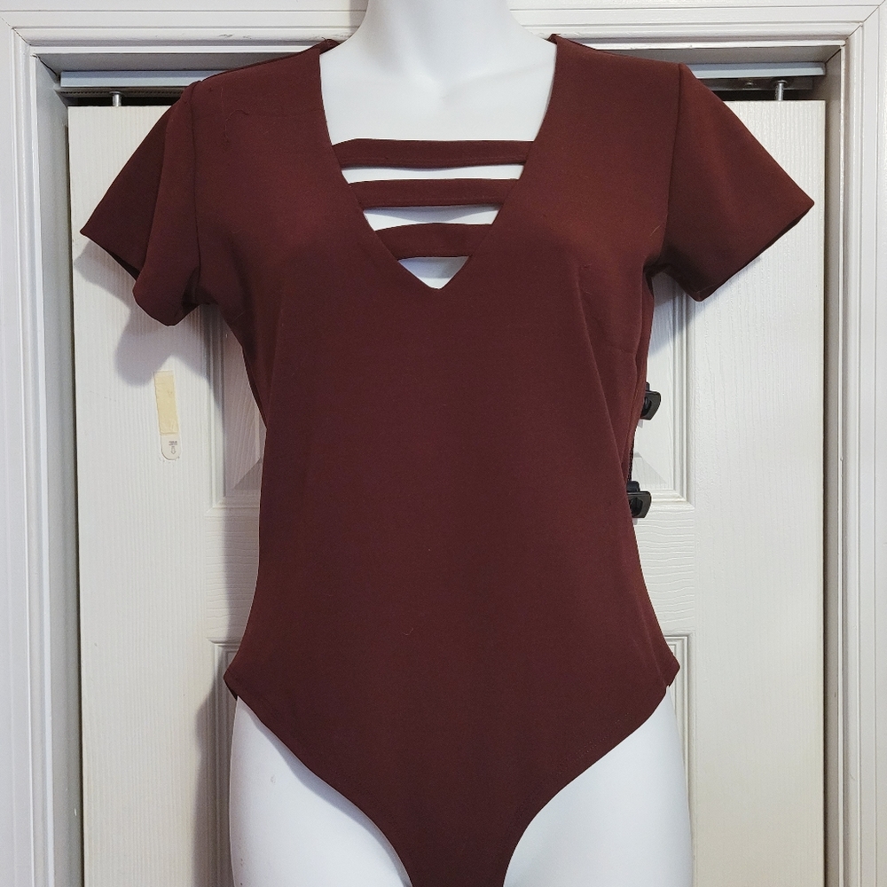 Cage front burgundy bodysuit